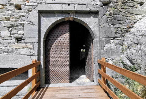 Castello di Verrès – the entry gate of the castle - BBofItaly