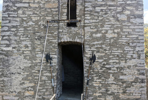 Vezio castle – the gate of the main tower - BBofItaly