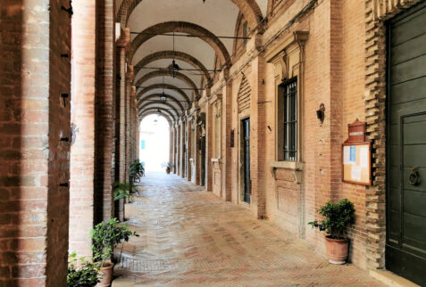 Corinaldo – porches of the Town Hall – BBofItaly