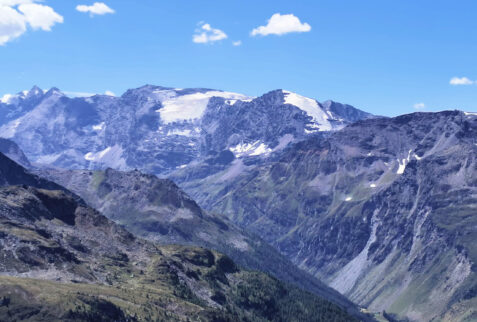 Vallone di Plontaz – looking at Valgrisenche towards the French border – BBofItaly