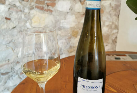 La Cantina del Castello – the delicate white Soave – BBofItaly