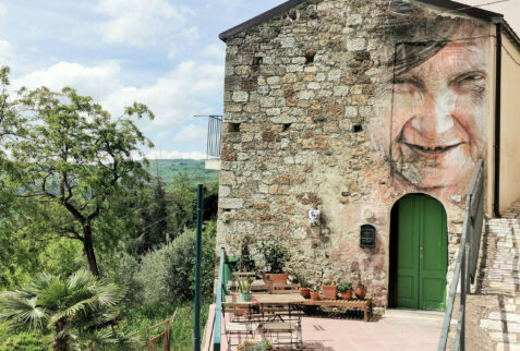 Civitacampomarano – a mural – BBofItaly