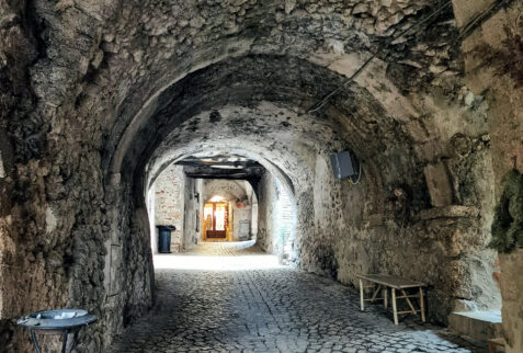 Santo Stefano di Sessanio – a glimpse of the hamlet - BBofItaly