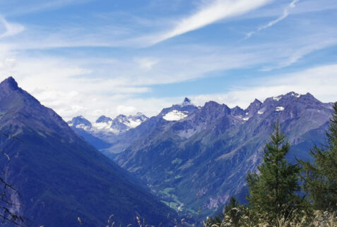 Becca France – the floor of main Valle d’Aosta seen going up to Becca France – BBofItaly