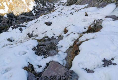 Benigni shelter – the head of Val Tronella covered by snow and ice – BBofItaly