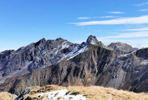 Benigni shelter – landscape seen from the small flat land where Benigni stands. The peak rising back the ridge is Torrione di Tronella – BBofItaly