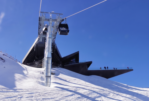 La Stella – last meters before reaching the building – BBofItaly