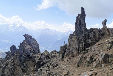 Mont Fallere – boulders along the path – BBofItaly