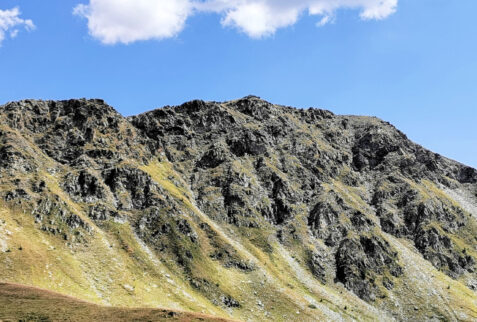 Punta Fetitia – climbing to the Fetitia Pass – BBofItaly
