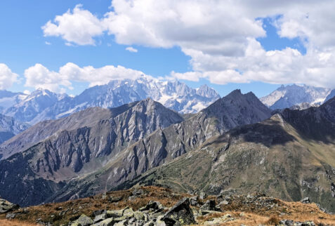 Punta Fetitia – in the background Mont Blanc seen from the top of Fetita Peak – BBofItaly