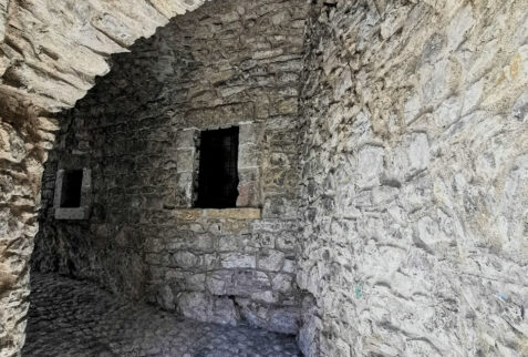 Barrea – a glimpse of the hamlet – BBofItaly